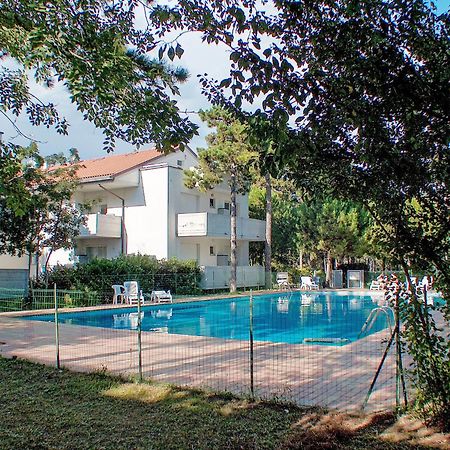 Apartment Parco Hemingway-4 By Interhome Lignano Sabbiadoro Kültér fotó
