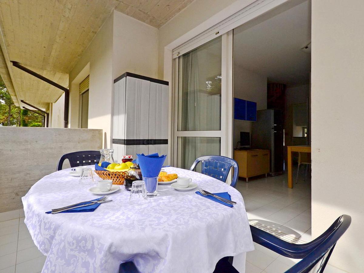 Apartment Parco Hemingway-4 By Interhome Lignano Sabbiadoro Kültér fotó